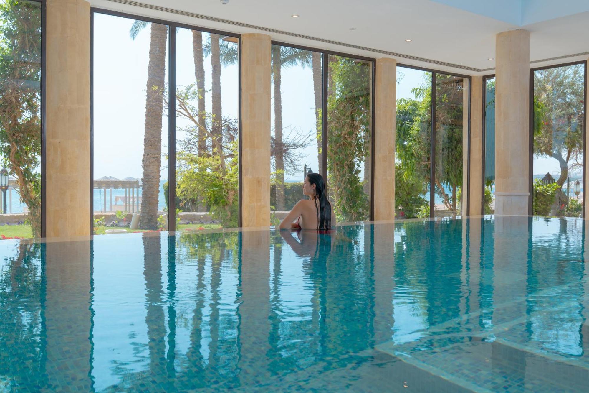 The Makadi Spa Hotel - Couples Only 18 Years Plus Χουργκάντα Εξωτερικό φωτογραφία The swimming pool at the hotel